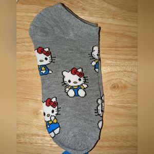 2 pc Hello Kitty no-show socks